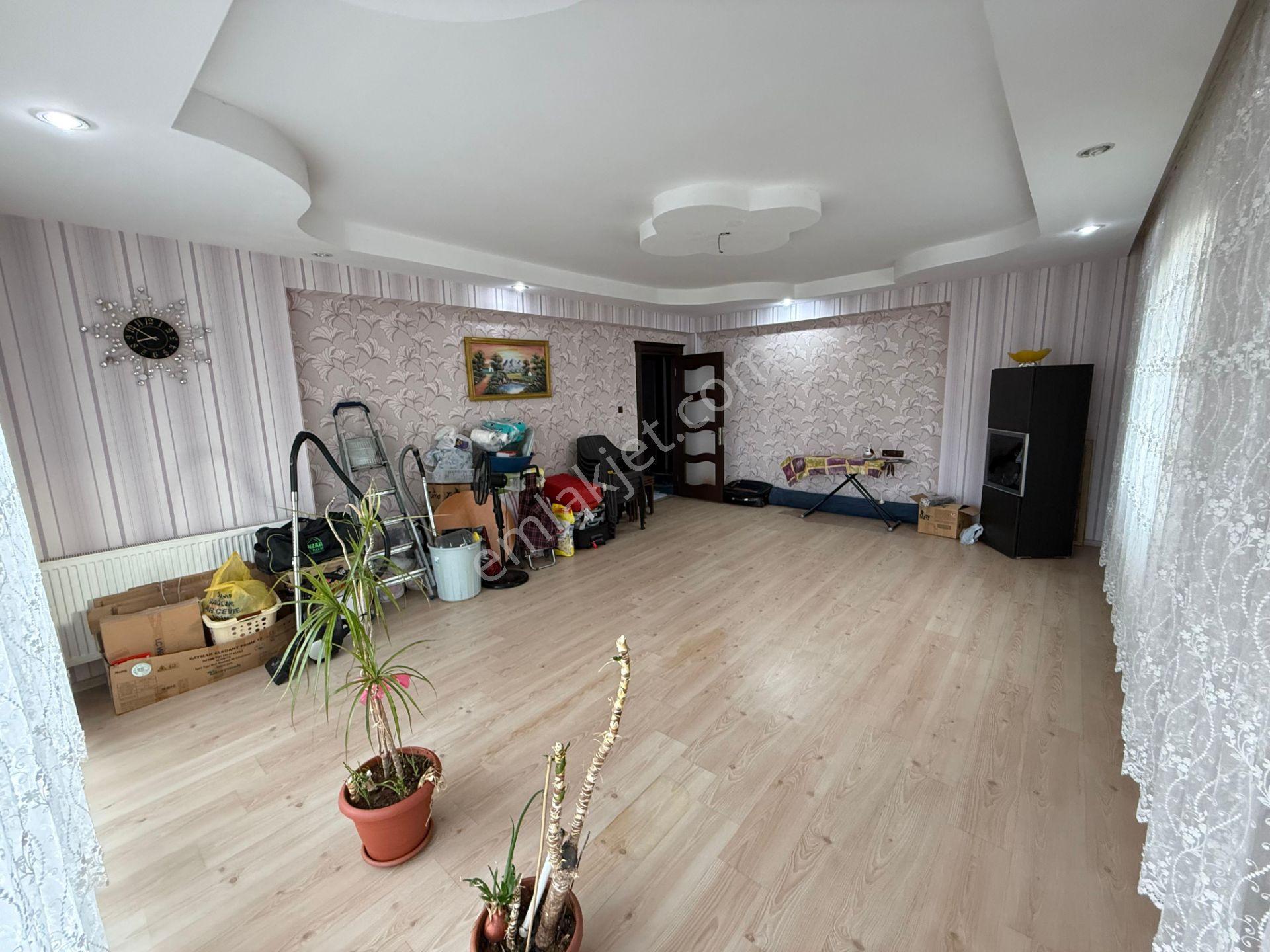 Makro Life Gayrimenkul'den Satılık Radison Otel Arkası 4+1 Satılık Fırsat Daire - Görsel 2