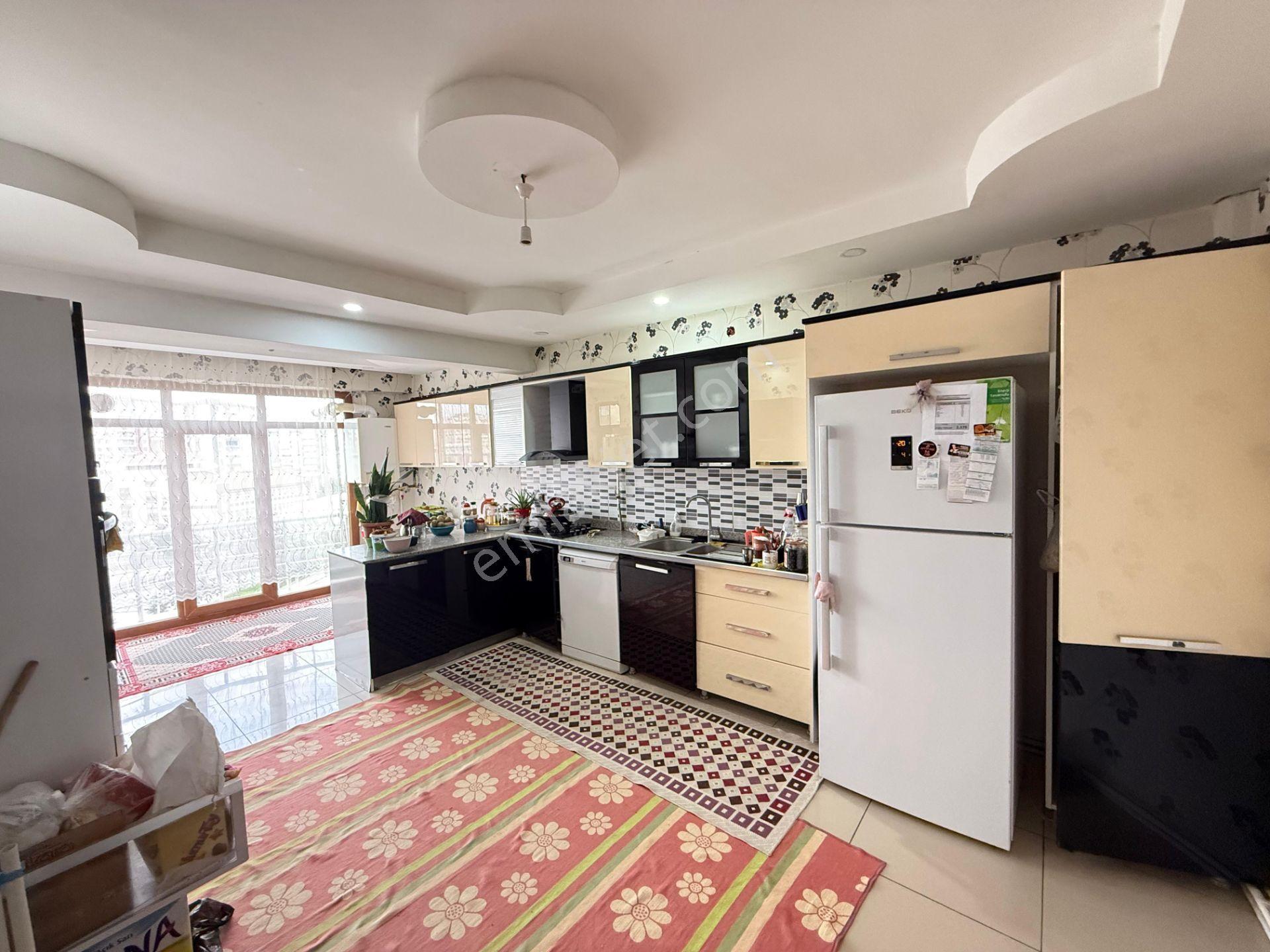 Makro Life Gayrimenkul'den Satılık Radison Otel Arkası 4+1 Satılık Fırsat Daire - Görsel 8