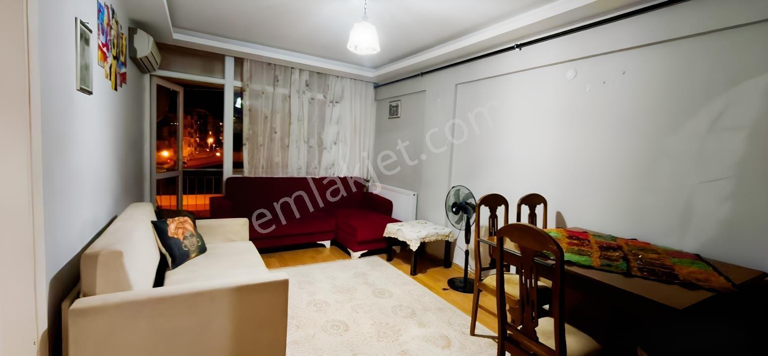 Üçyol Metro Yakını Full Eşyalı,doğalgazlı Kiralık Daire