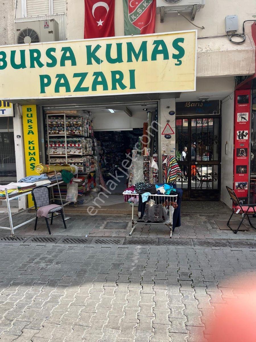 Karşıyaka Çarşı Da İşlek Mevkide Kiracılı Satılık Dükkan - Görsel 3