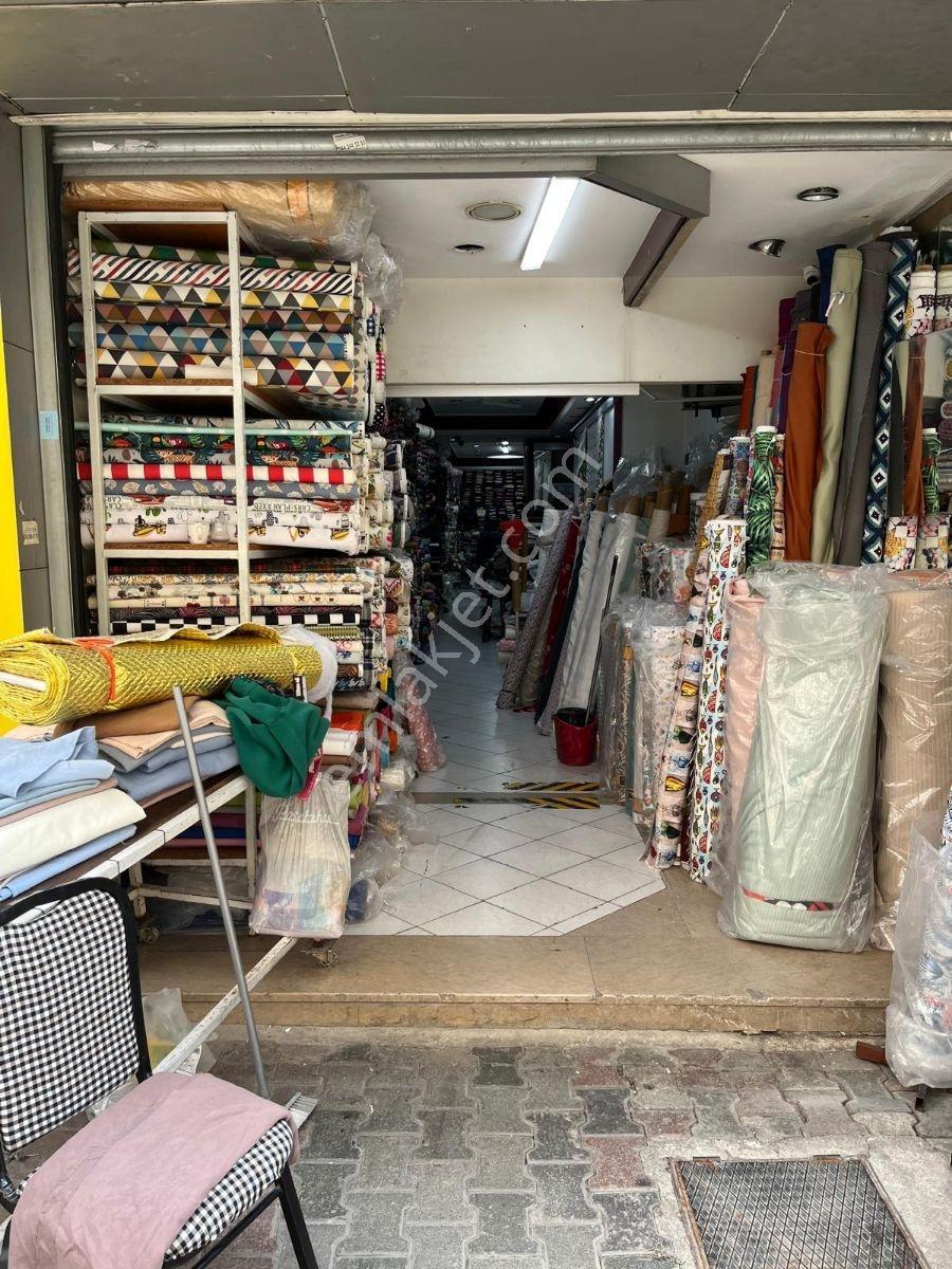 Karşıyaka Çarşı Da İşlek Mevkide Kiracılı Satılık Dükkan - Görsel 2