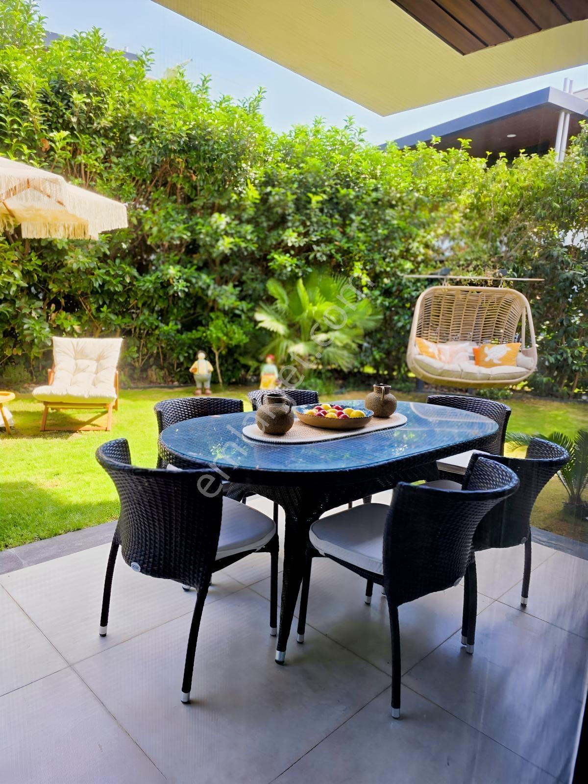 Modern Tasarımlı Doğayla İç İçe Özel Yaşam - Görsel 23
