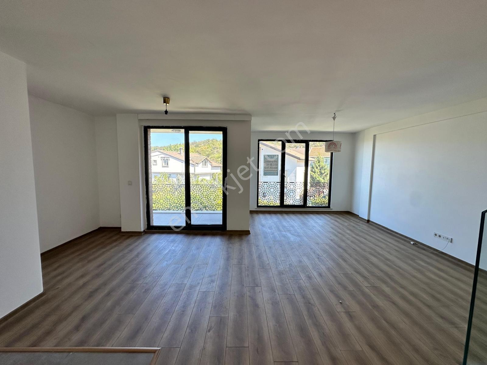 Kilyos Park Kilya Evleri Kiralık Müstakil Girişli 3+1 - Görsel 11