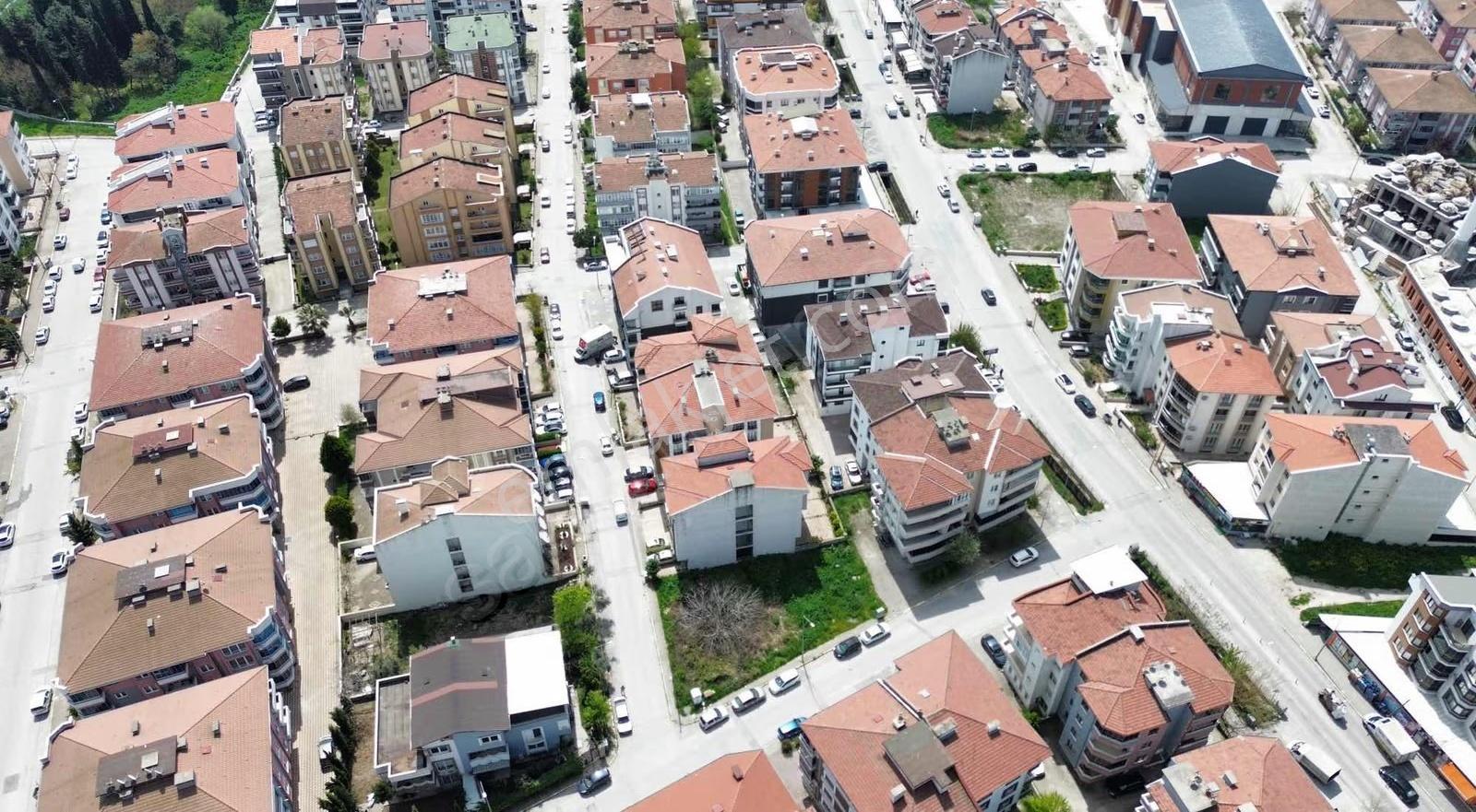 Balıkesir Altıeylül Bahçelievler Mah. Satılık 214 M² Arsa - Görsel 7