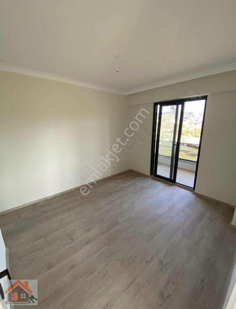 Yalova Tavşanlı Merkezde Kiralık 2+1 Deniz Manz. Lüks Daire - Görsel 10