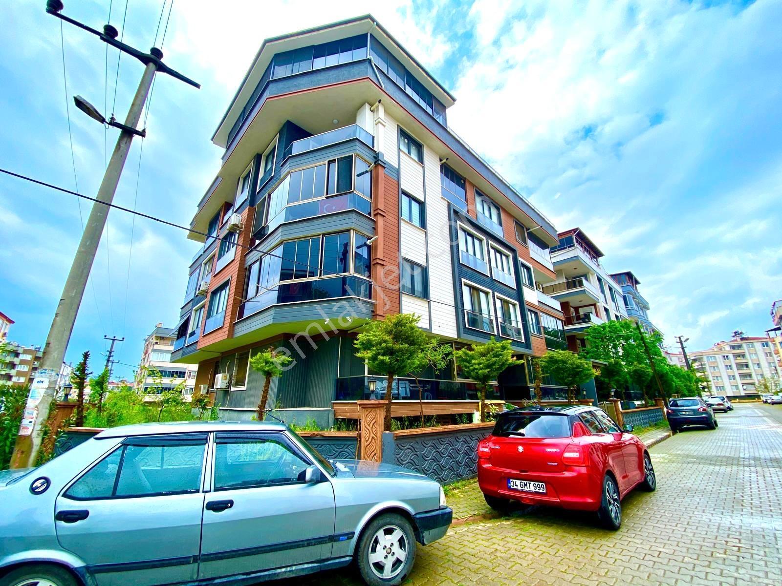 ▶ ▶akçay Körfez'den Merkezi Konumda Doğalgazlı Ebeveyn Banyolu 4+1 Satılık Daire - Görsel 2