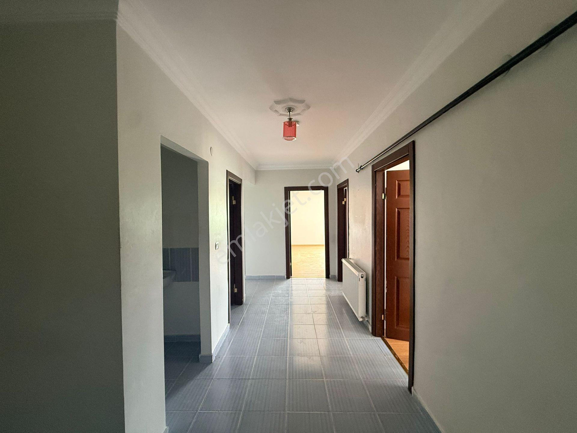 Bağlum-pursaklar Yolu Üzeri / Site İçi /krediye Uygun/masrafsız Cadde Üstü Satılık Geniş 3+1 Daire - Görsel 18