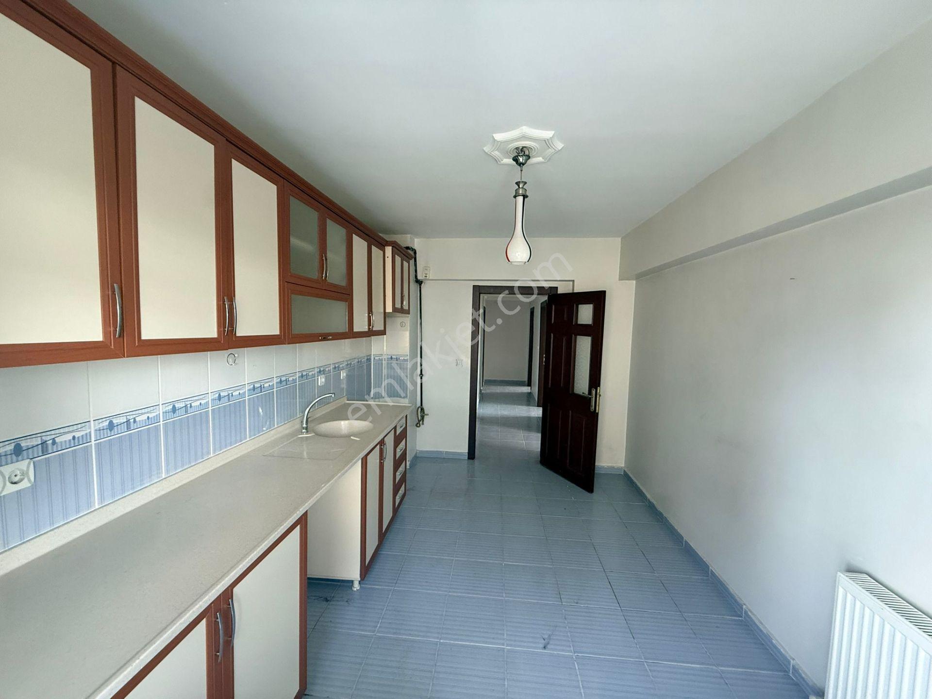Bağlum-pursaklar Yolu Üzeri / Site İçi /krediye Uygun/masrafsız Cadde Üstü Satılık Geniş 3+1 Daire - Görsel 14