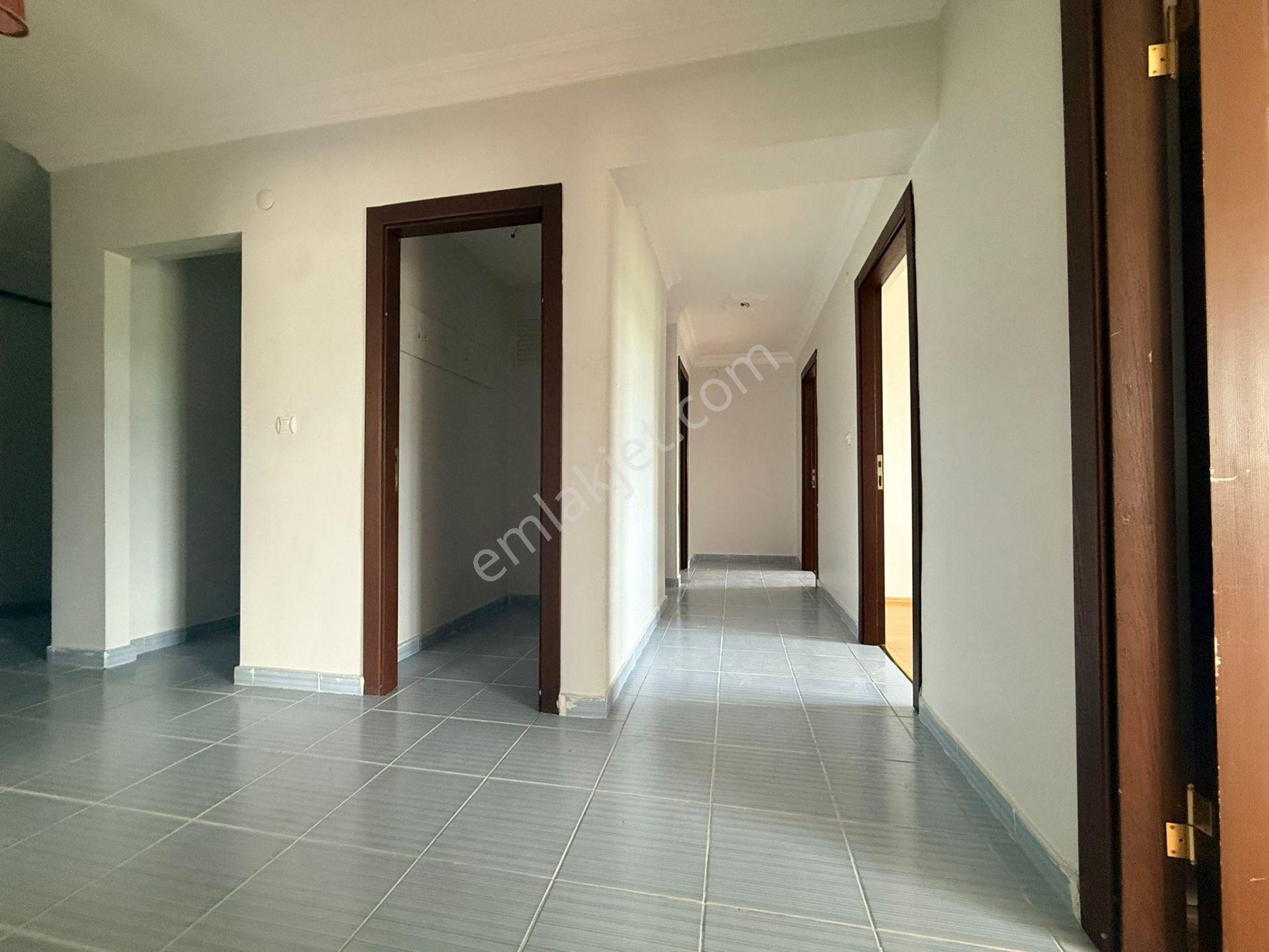 Bağlum-pursaklar Yolu Üzeri / Site İçi /krediye Uygun/masrafsız Cadde Üstü Satılık Geniş 3+1 Daire - Görsel 8