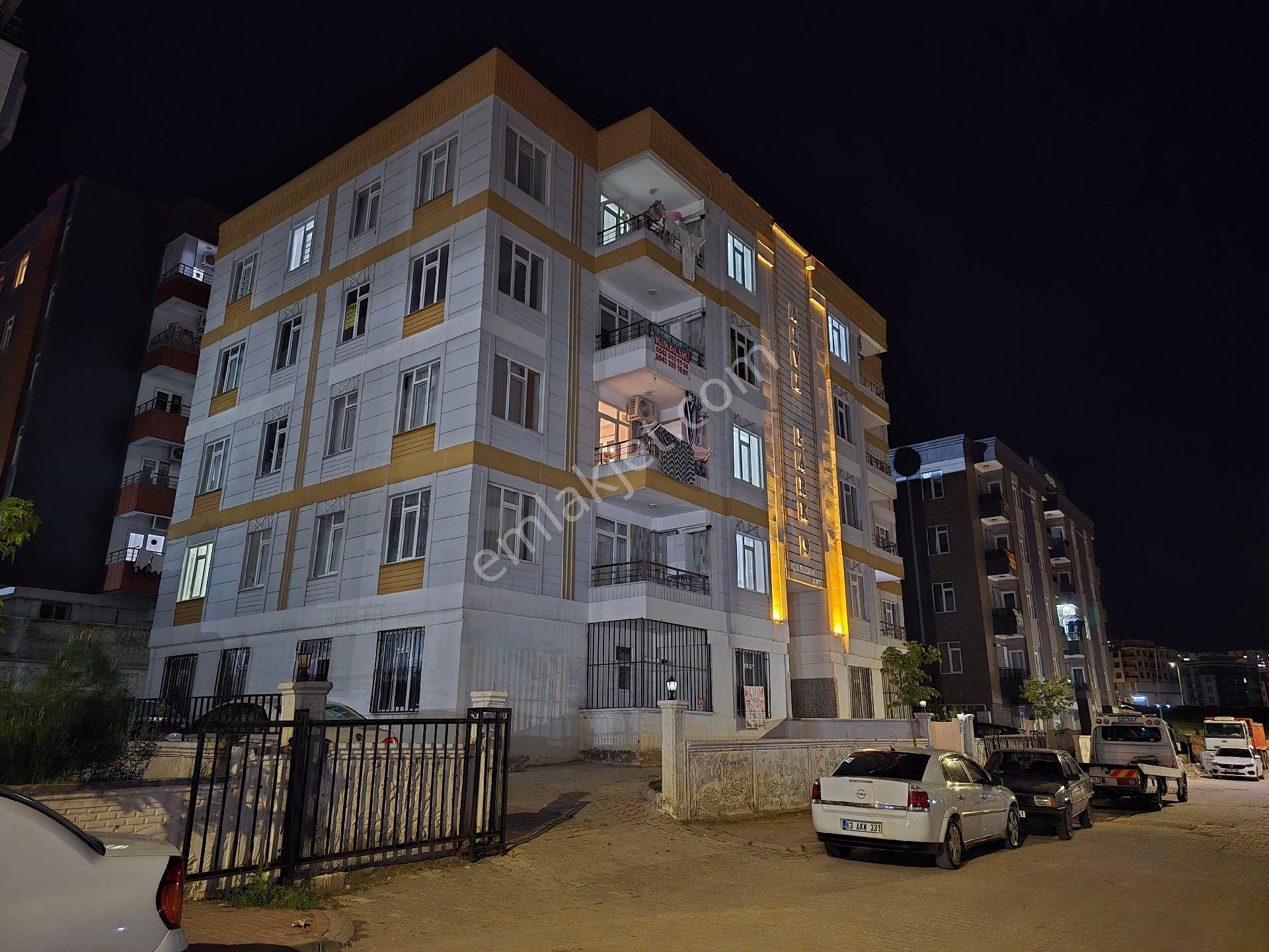 Cadde Seyrandan Satılık 2+1 110m2 İskanlı 4.kat 2 Yaşında - Görsel 15