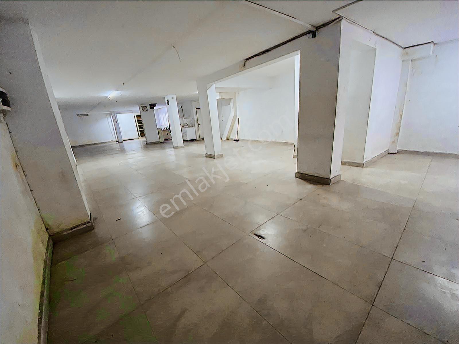 Muğla Emlaktan Keçeyolunda 210m Lavabolu Mutfaklı Dükkan İşyeri - Görsel 5