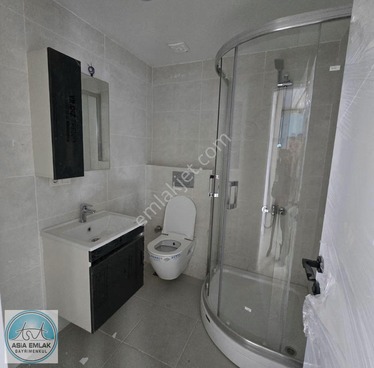 Asia'dan Metroya Yakın Merkezi Konumda Kiralık 1+1 Daire - Görsel 30