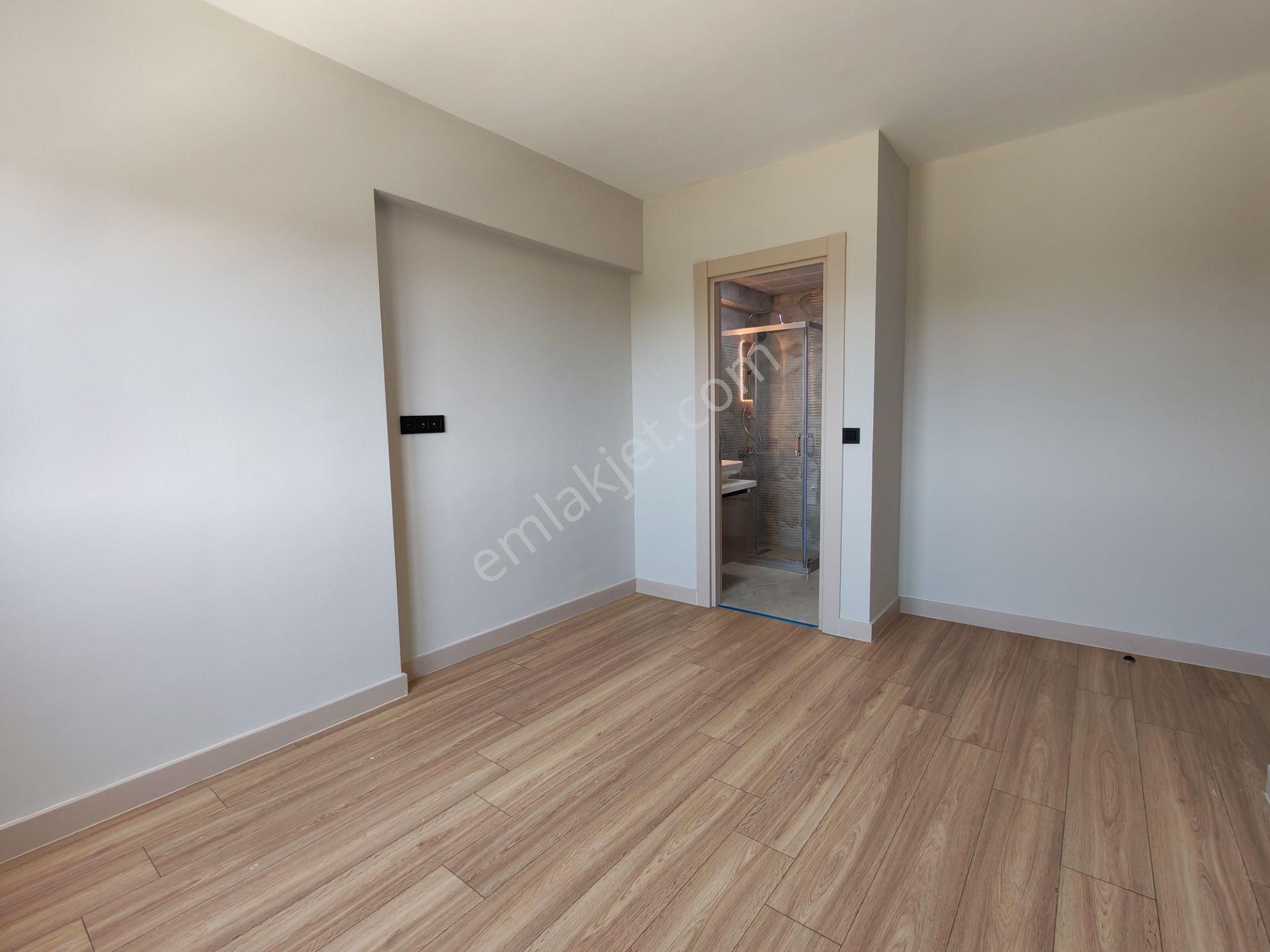 North Mavişehirde Havuz Cepheli Modern 2+1 Kiralık Daire - Görsel 22