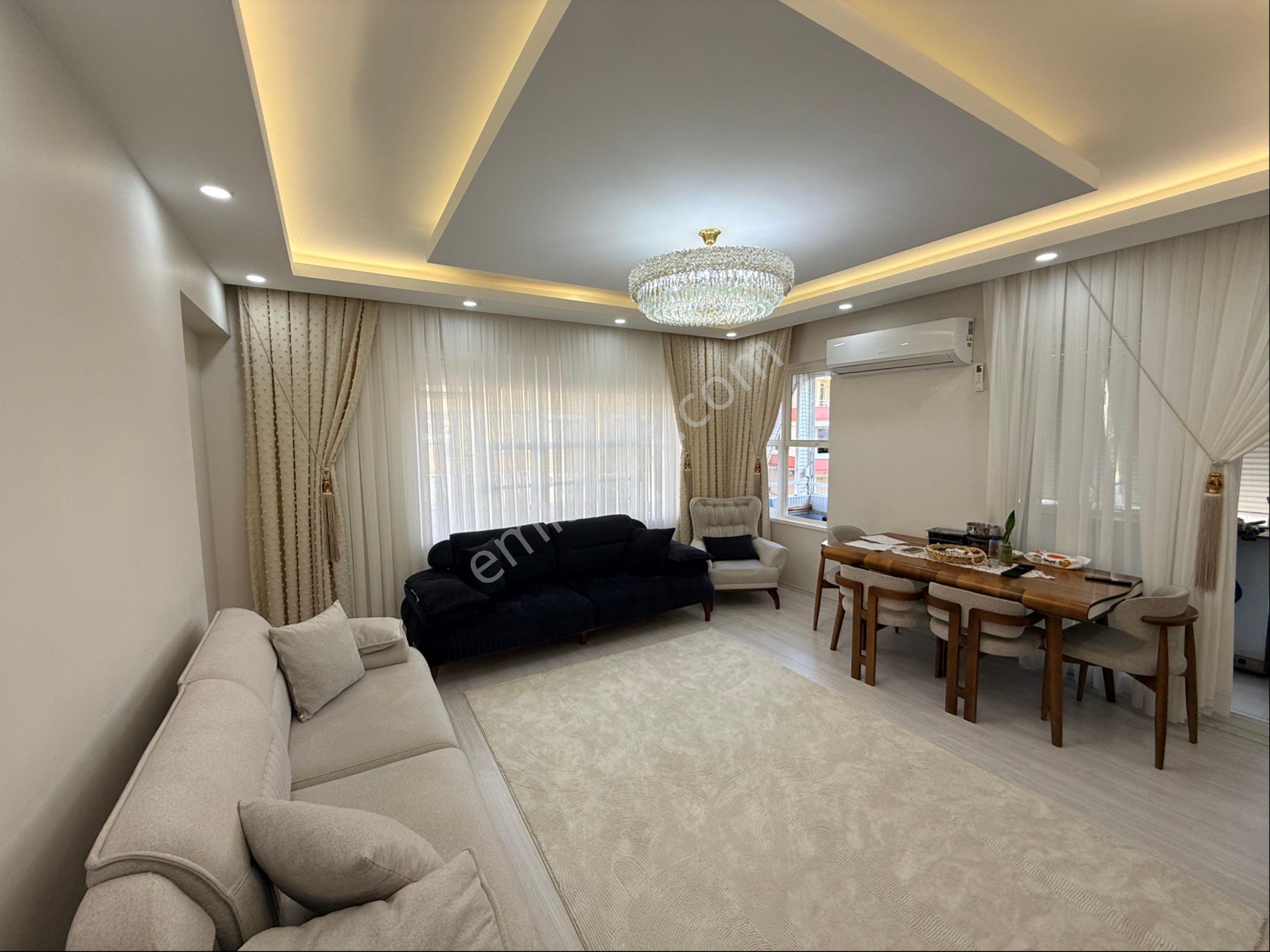 Alanya Güllerpınarı 2+1 Modern Bakımlı Satılık Daire