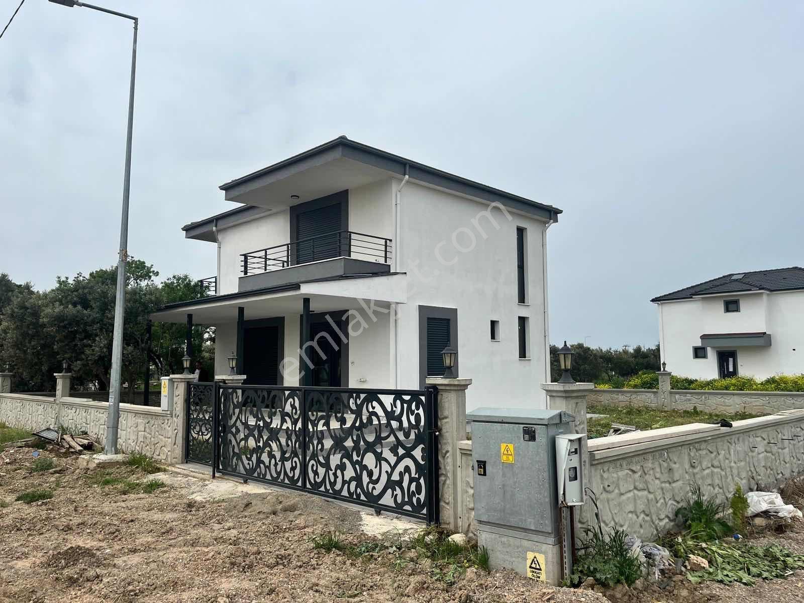 Harika Konumda 350 M2 Arsa İçinde İskanlı Sıfır Villa - Görsel 27
