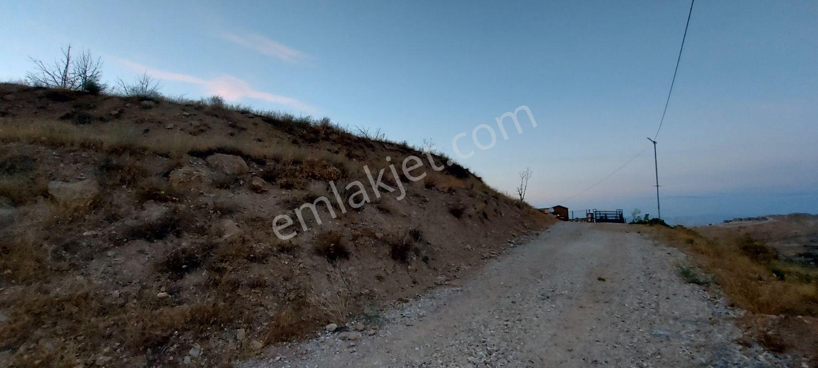 Değer'den Yeşilyurt Hıroğlunda 1.5 Dönüm Villalık Arsa - Görsel 12