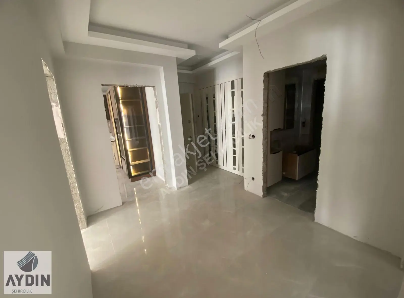 Aydın Satıyor'dan Fetih Cad. Yakın Harika Konumda 3+1 Lüks Daire - Görsel 5