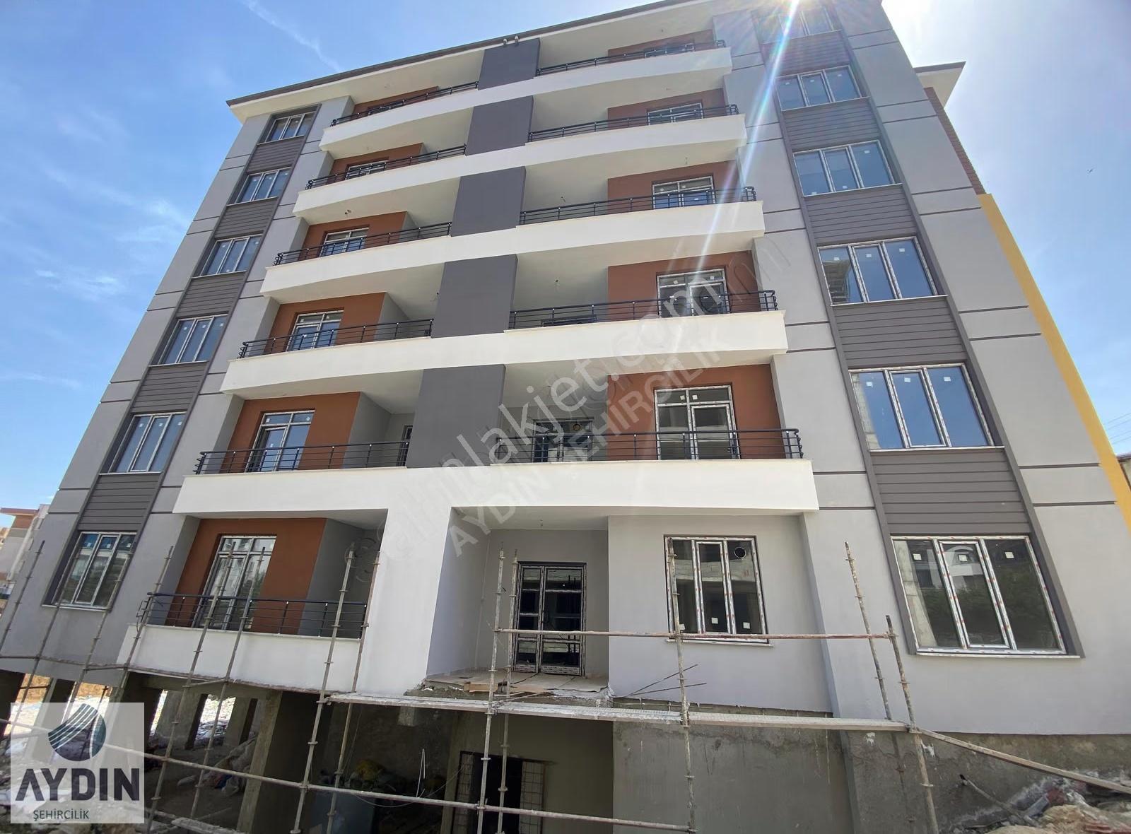 Aydın Satıyor'dan Fetih Cad. Yakın Harika Konumda 3+1 Lüks Daire