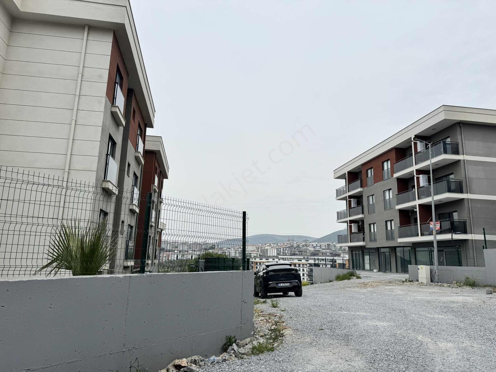 Kuşadası Nesa İn Life Sitesinde Sıfır 1+1 Yerden Isıtma Daire - Görsel 17