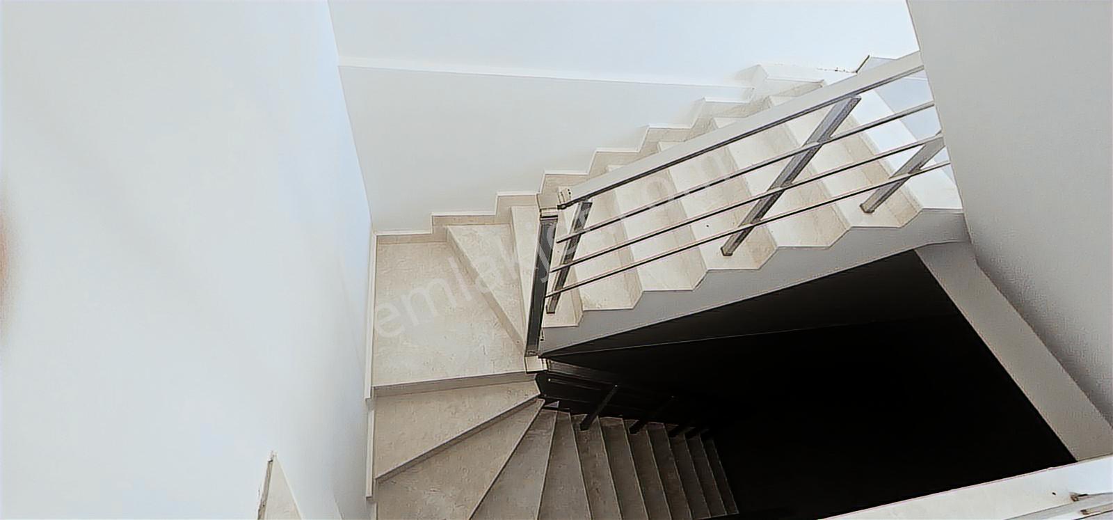 Hurmada Cadde Üzerinde 300 M2 Kiralık Dükkan - Görsel 13
