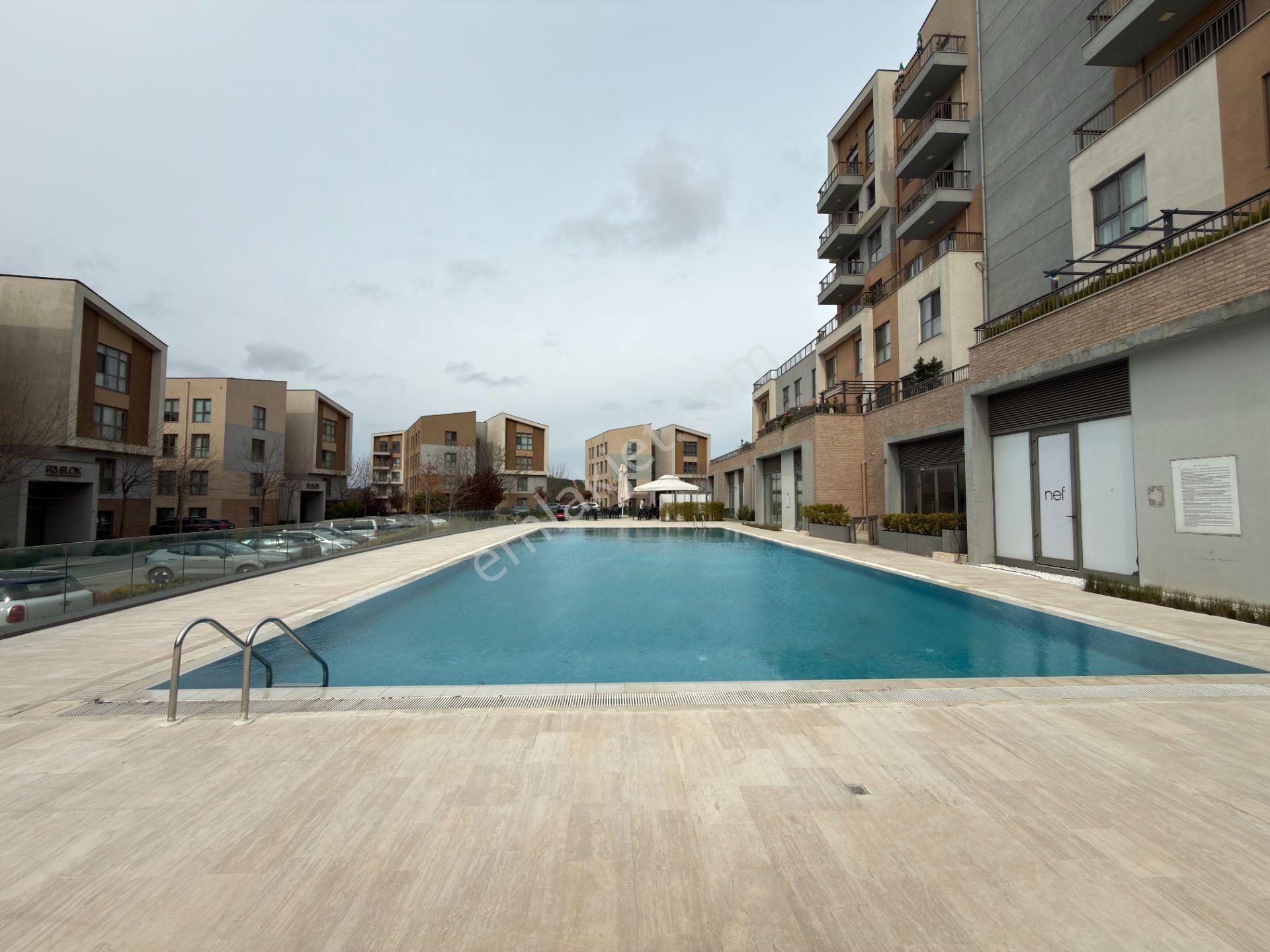 Çekmeköy Nef Çamlıtepe'de Ankastreli Ara Kat 68m2 Kiralık 1+1