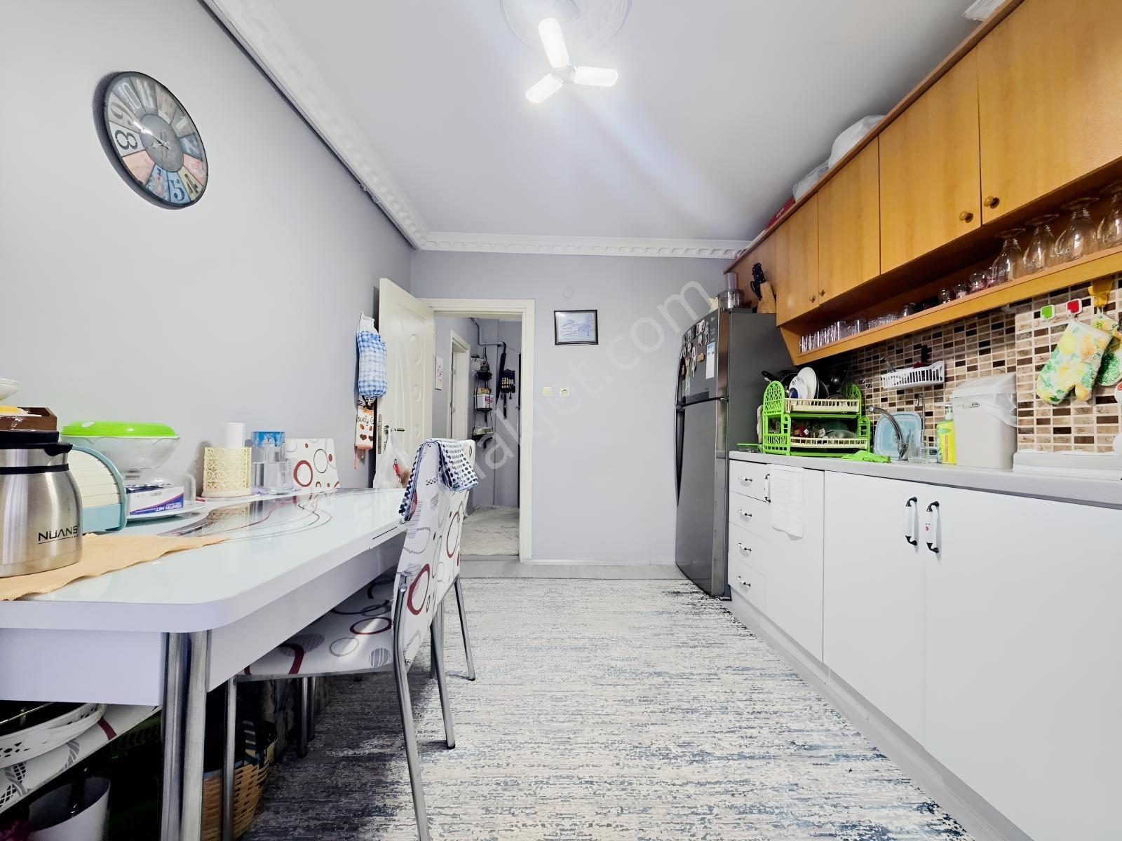 Mimar Emlak'tan Satılık 2+1 115m² Cadde Üzeri 4. Kat Daire - Görsel 3