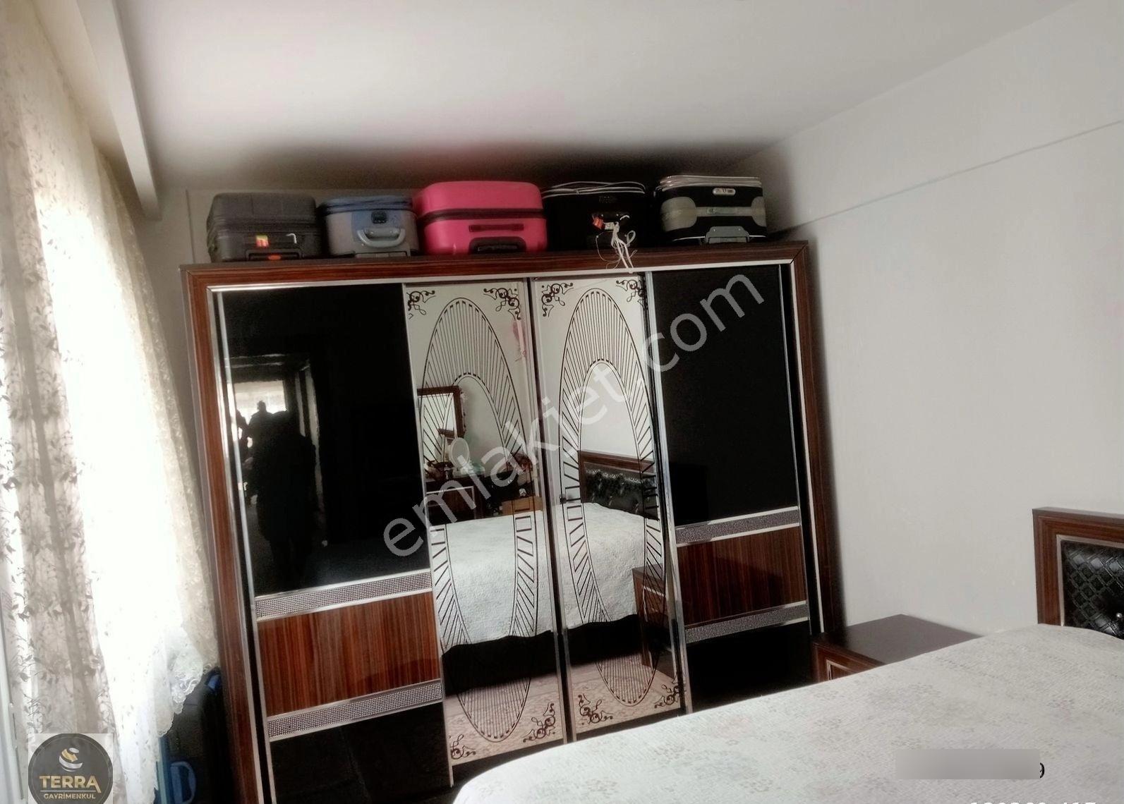 Germencik Merkezde 4+1 Dubleks | 170 M² Net | 3 Yaşında | Uygun - Görsel 13