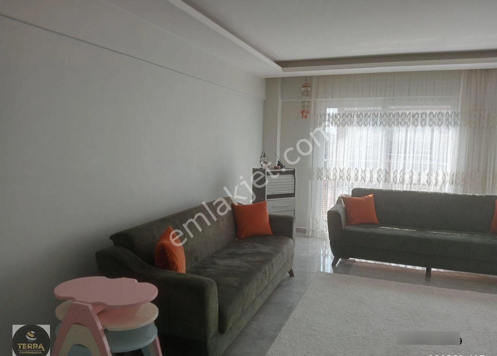 Germencik Merkezde 4+1 Dubleks | 170 M² Net | 3 Yaşında | Uygun - Görsel 16