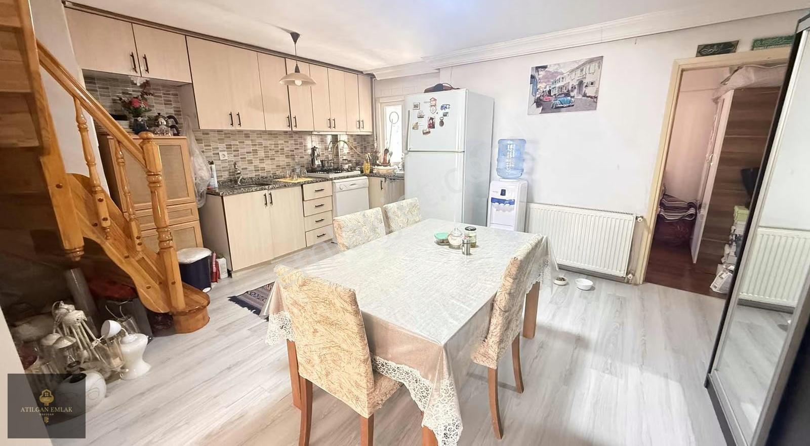 Üsküdar Nev Çarşı Yanı Özel Alanlı 2+1 Satılık Daire Fırsatı - Görsel 13