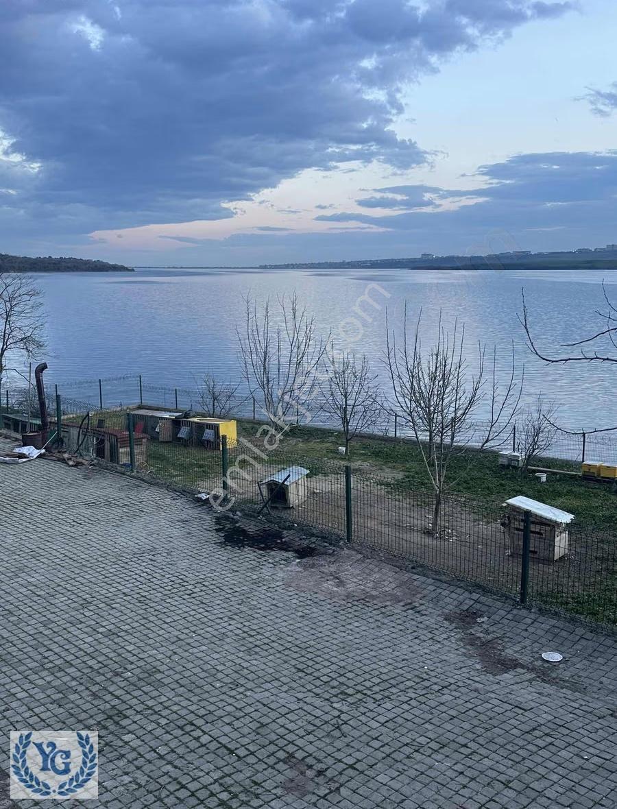 Muhteşem Göl Manzaralı 691 M2 İçinde Ev Mevcut