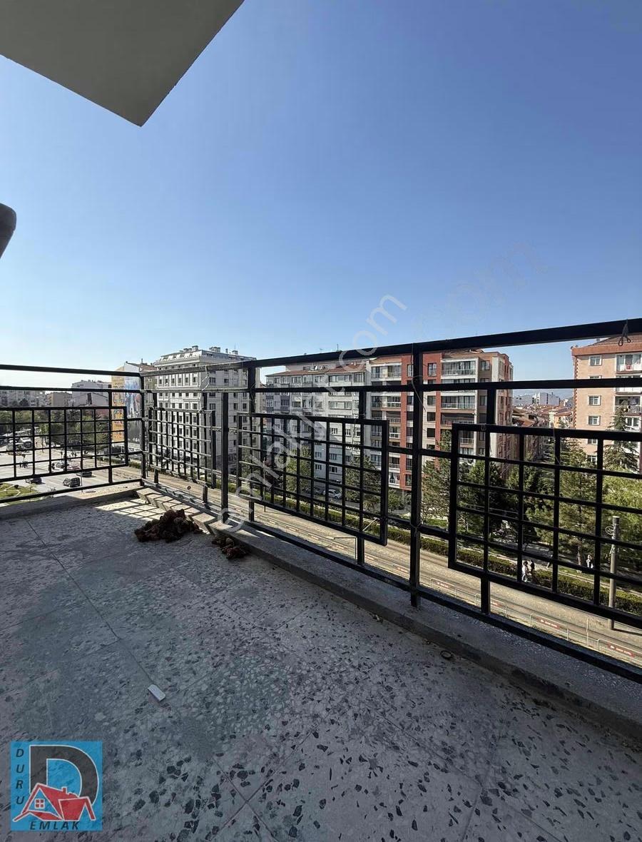 Duru Dan Atatürk Caddesi Üzerinde Kiralık 3+1 - Görsel 16