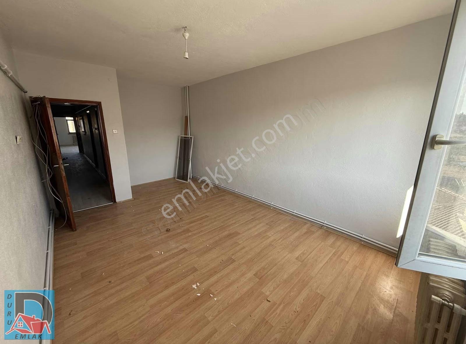 Duru Dan Atatürk Caddesi Üzerinde Kiralık 3+1 - Görsel 20