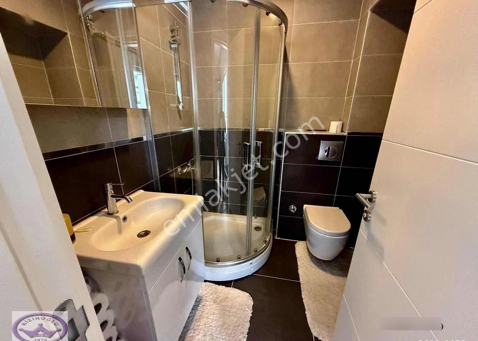 Altayçeşme Havuzlu Güvenlikli Otoparklı İskanlı 2 Banyolu 3+1 - Görsel 23