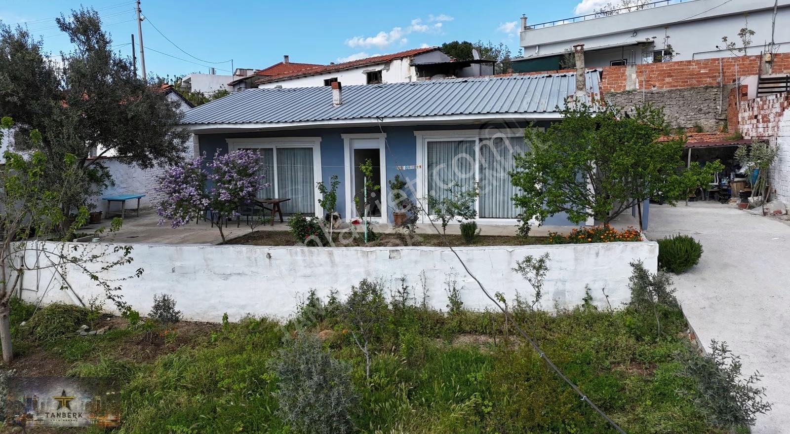 Tanberk' Den Satılık Bahçeli Müstakil Ev 504 M2 Arsa İçinde - Görsel 12