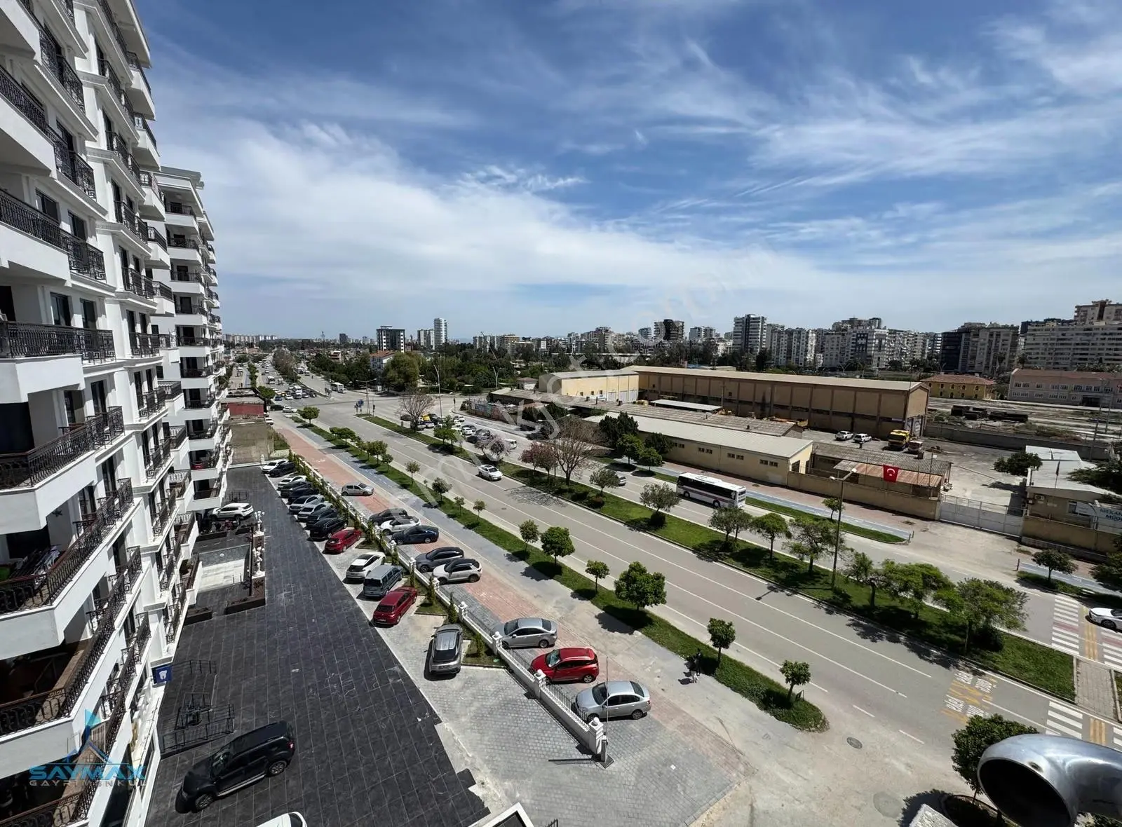 Gazipaşa Mah-m.kemalpaşa Blv-medicalpark Hast. Yakın 2+1 K.daire