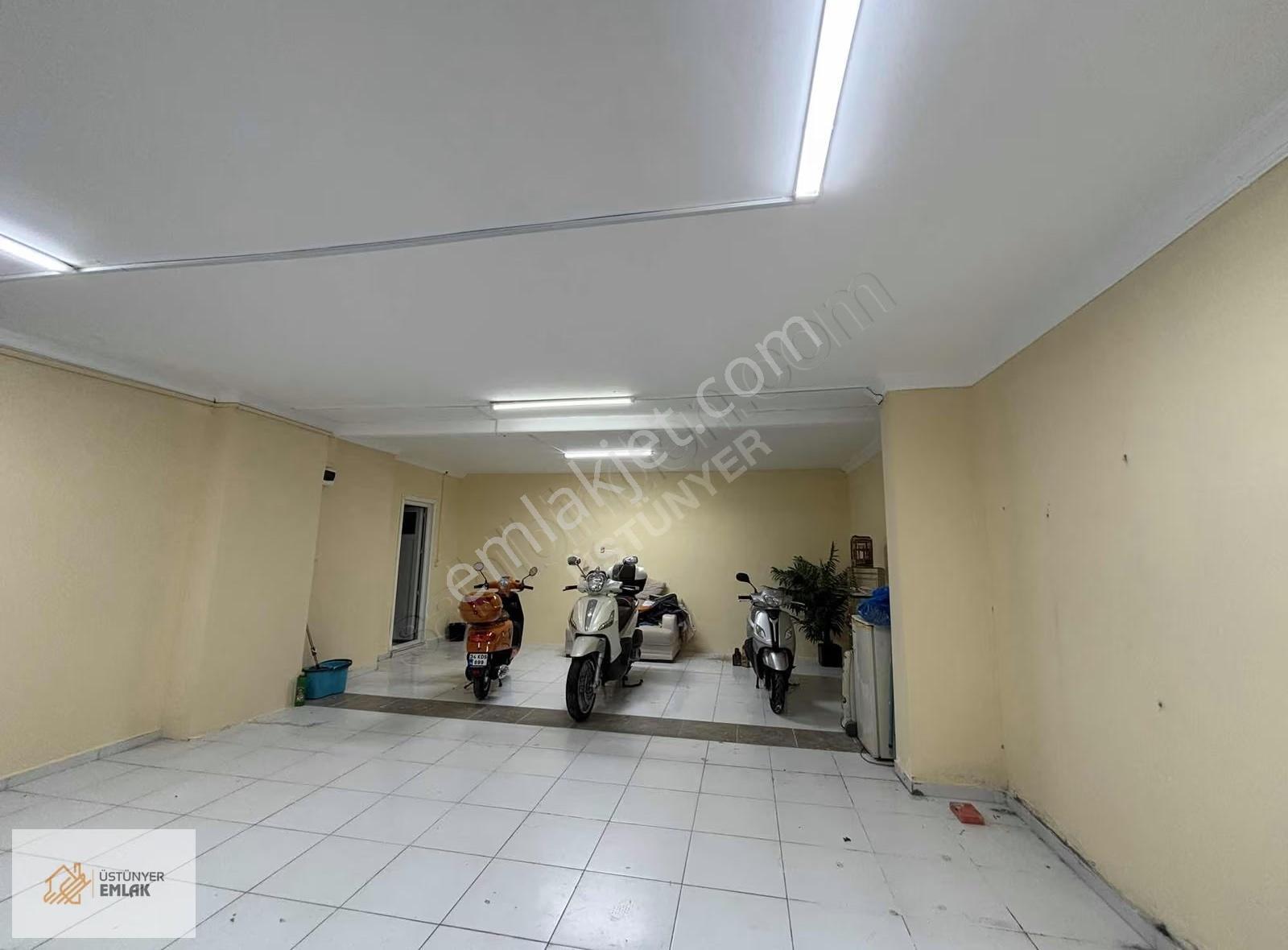 Büyükçekmece Ekinoba Mahallesinde 100 M2 Satılık Dükkan - Görsel 3