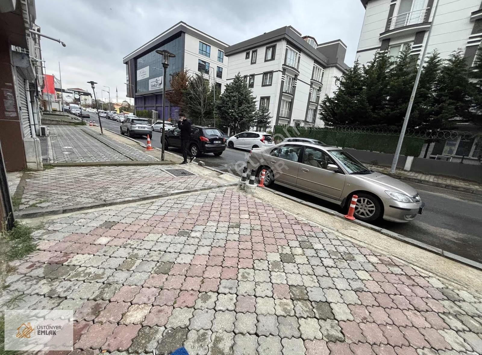 Büyükçekmece Ekinoba Mahallesinde 100 M2 Satılık Dükkan - Görsel 4
