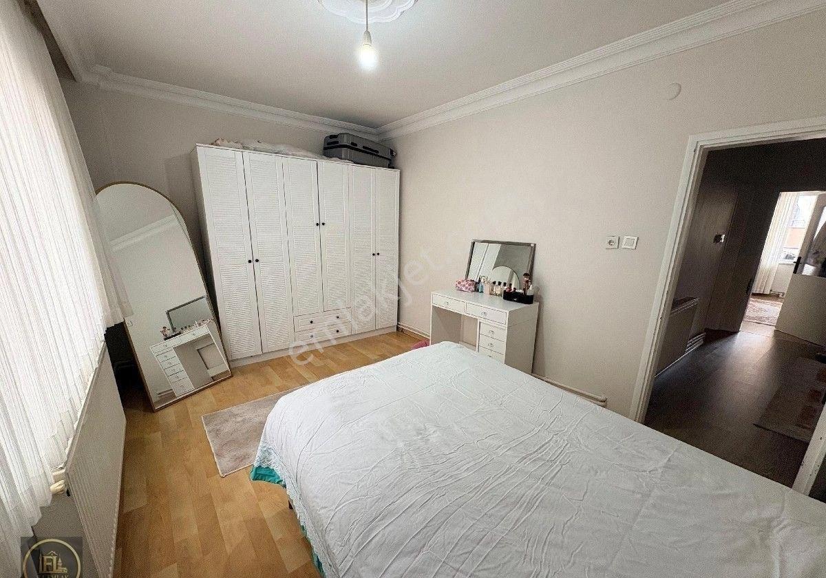 F-l Den Esatpaşa Merkezde Arakat 130 M2 Hemen Teslim Geniş Ferah Bakımlı Daire - Görsel 7