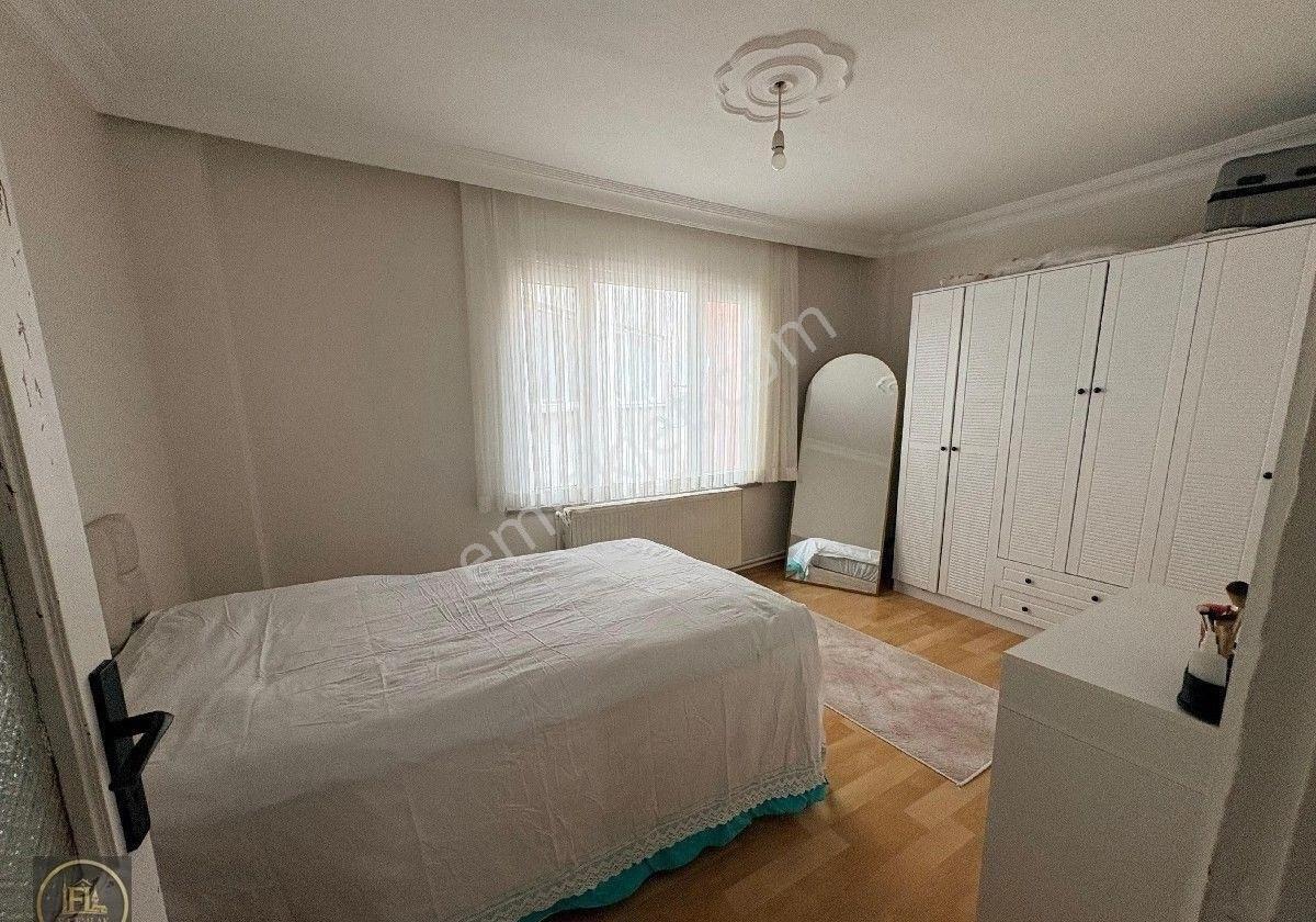 F-l Den Esatpaşa Merkezde Arakat 130 M2 Hemen Teslim Geniş Ferah Bakımlı Daire - Görsel 9