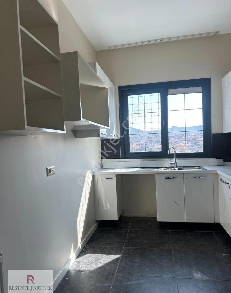 Ataşehir Atatürk Mahallesi Trendist Kiralık 3+1 Daire 143m2 - Görsel 25