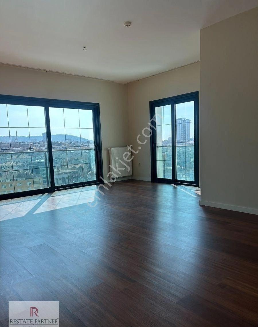 Ataşehir Atatürk Mahallesi Trendist Kiralık 3+1 Daire 143m2 - Görsel 16