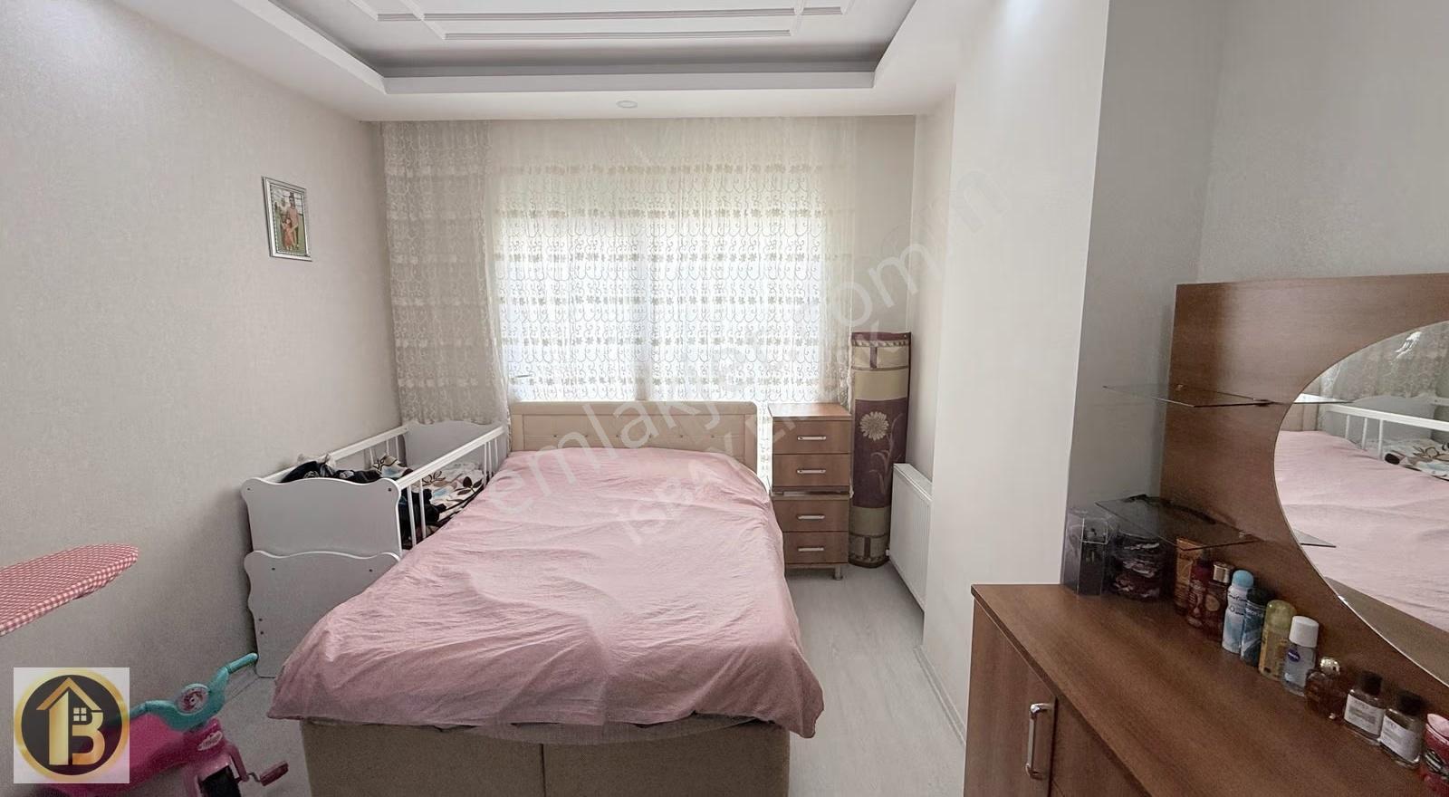 Merkezde Satılık Kiracılı 2+1 Lüks Daire İsbay Emlak'ta - Görsel 21