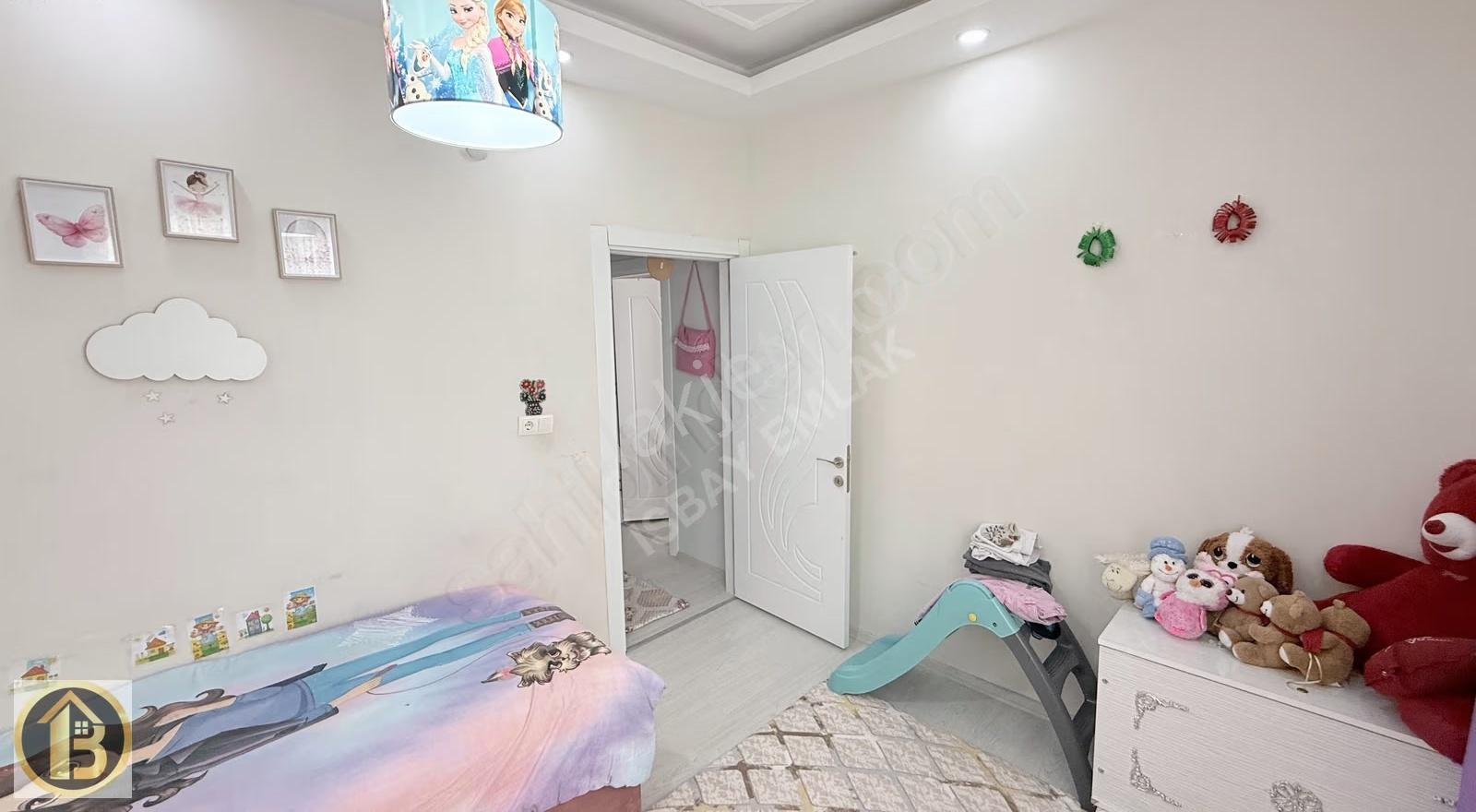 Merkezde Satılık Kiracılı 2+1 Lüks Daire İsbay Emlak'ta - Görsel 14