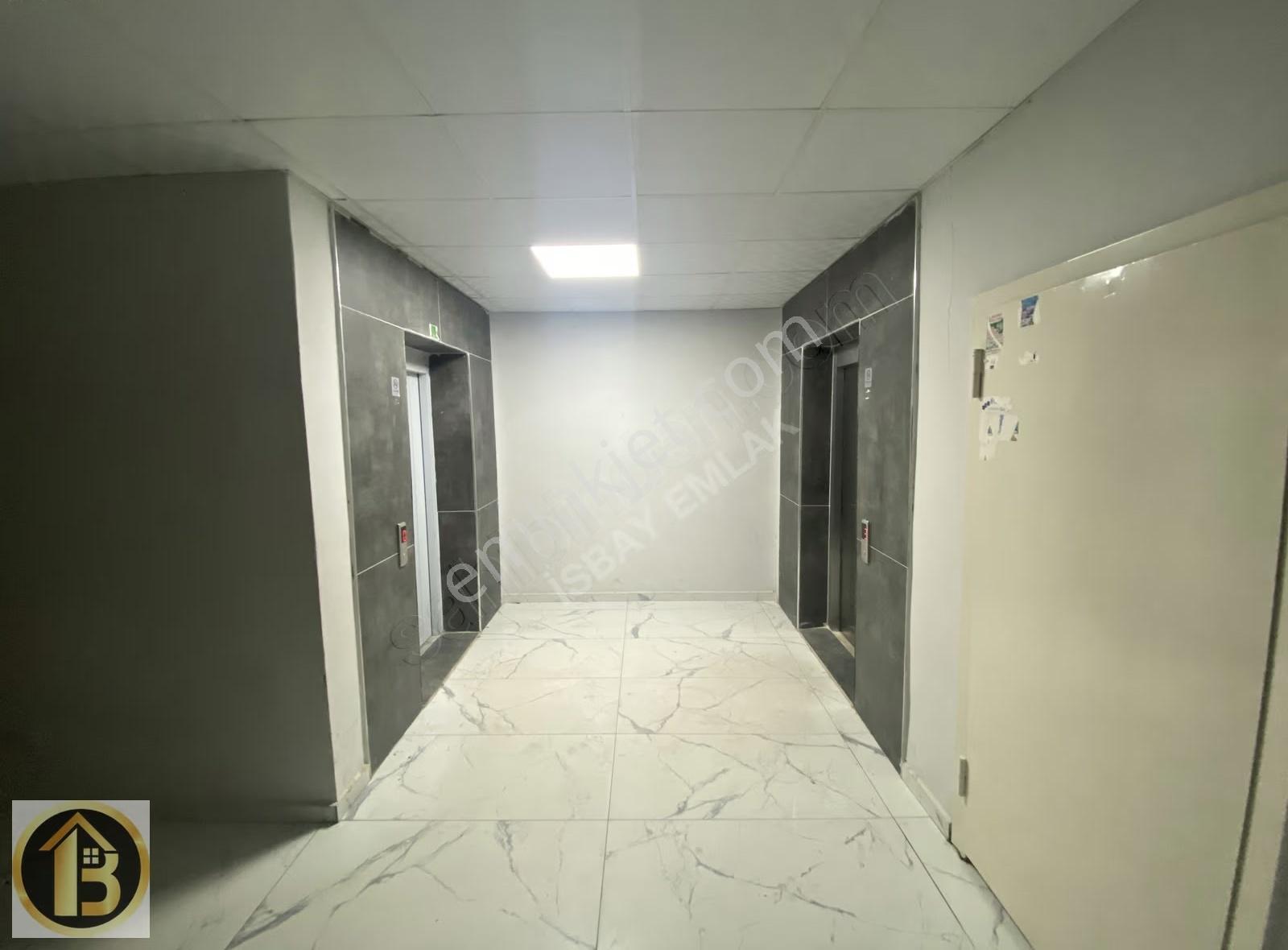 Merkezde Satılık Kiracılı 2+1 Lüks Daire İsbay Emlak'ta - Görsel 4
