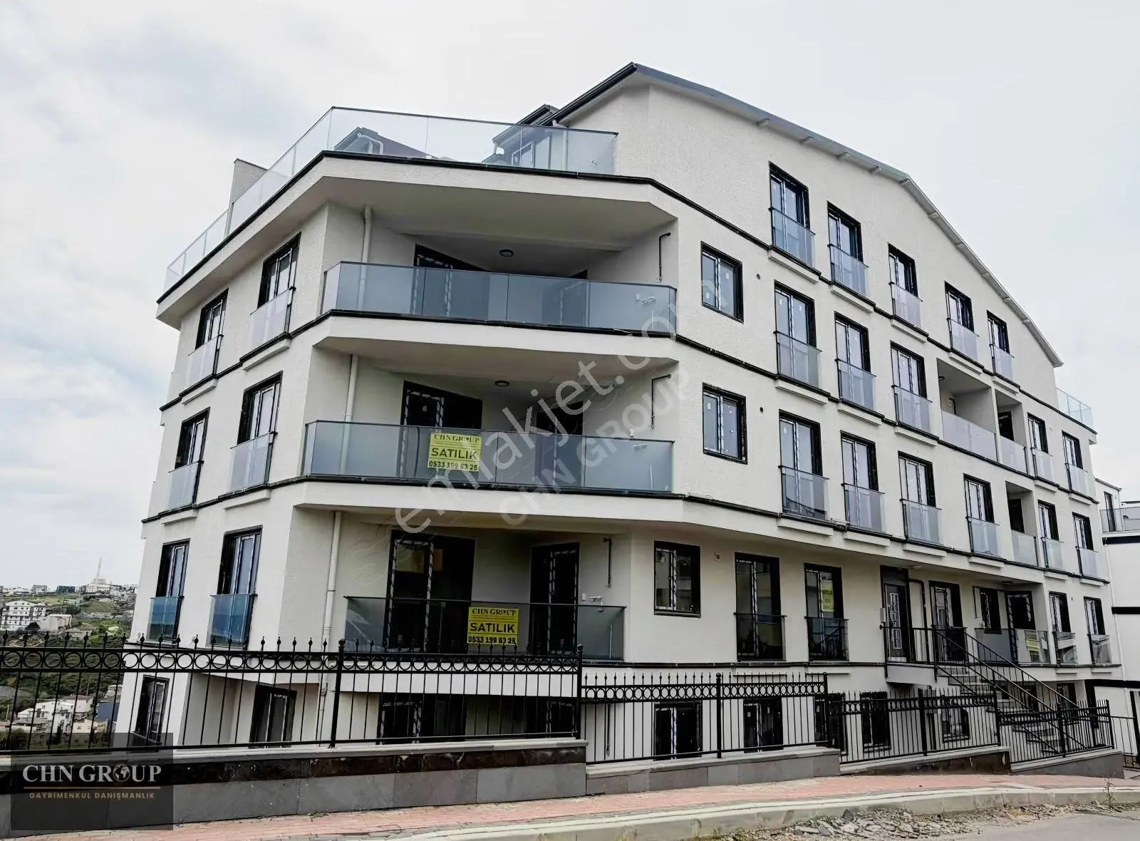 Barış Mahallesinde Satılık Deniz Manzaralı 3+1 Daire