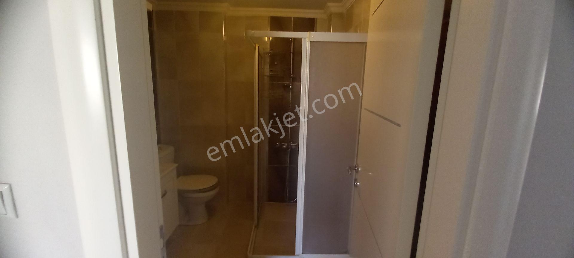 Afyon Emlak Ofisinden Kiralık 3+1 Daire - Görsel 12