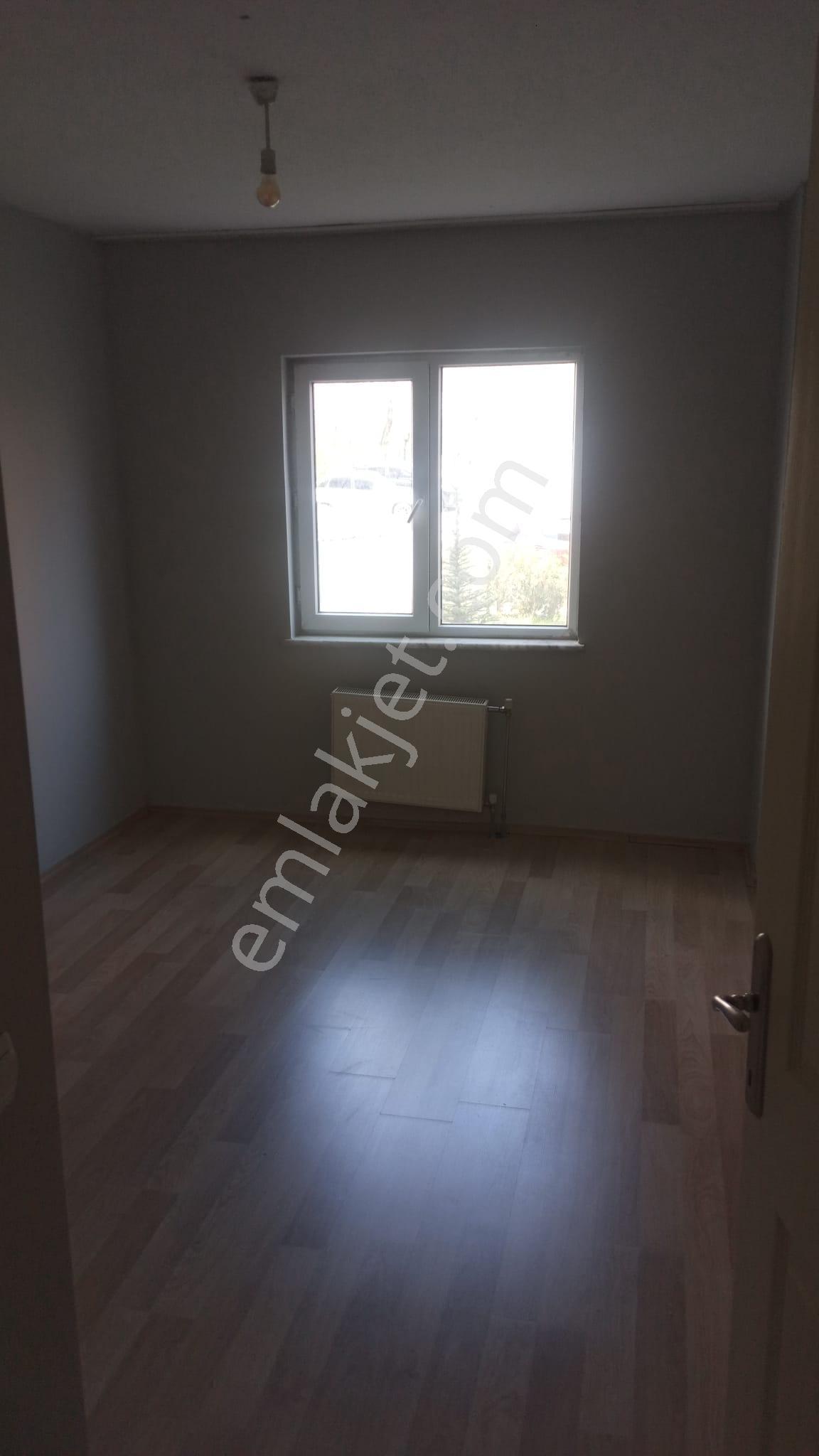Damla Emlaktan İşhan Tokide Kiralık 3+1 Daire - Görsel 9
