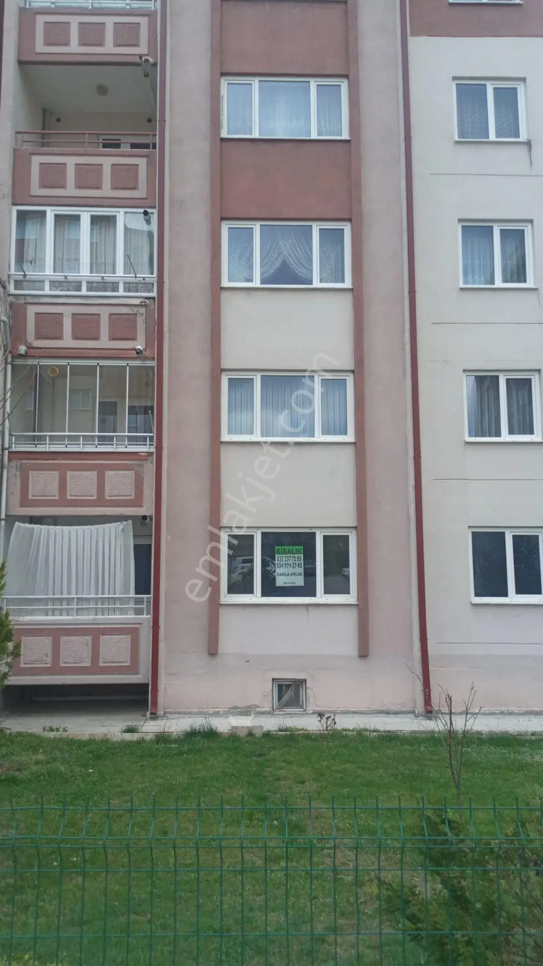 Damla Emlaktan İşhan Tokide Kiralık 3+1 Daire - Görsel 2