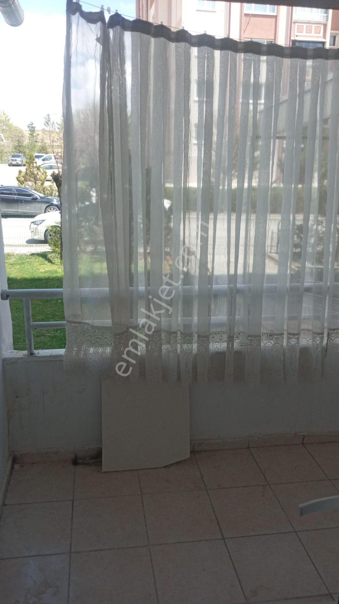 Damla Emlaktan İşhan Tokide Kiralık 3+1 Daire - Görsel 16