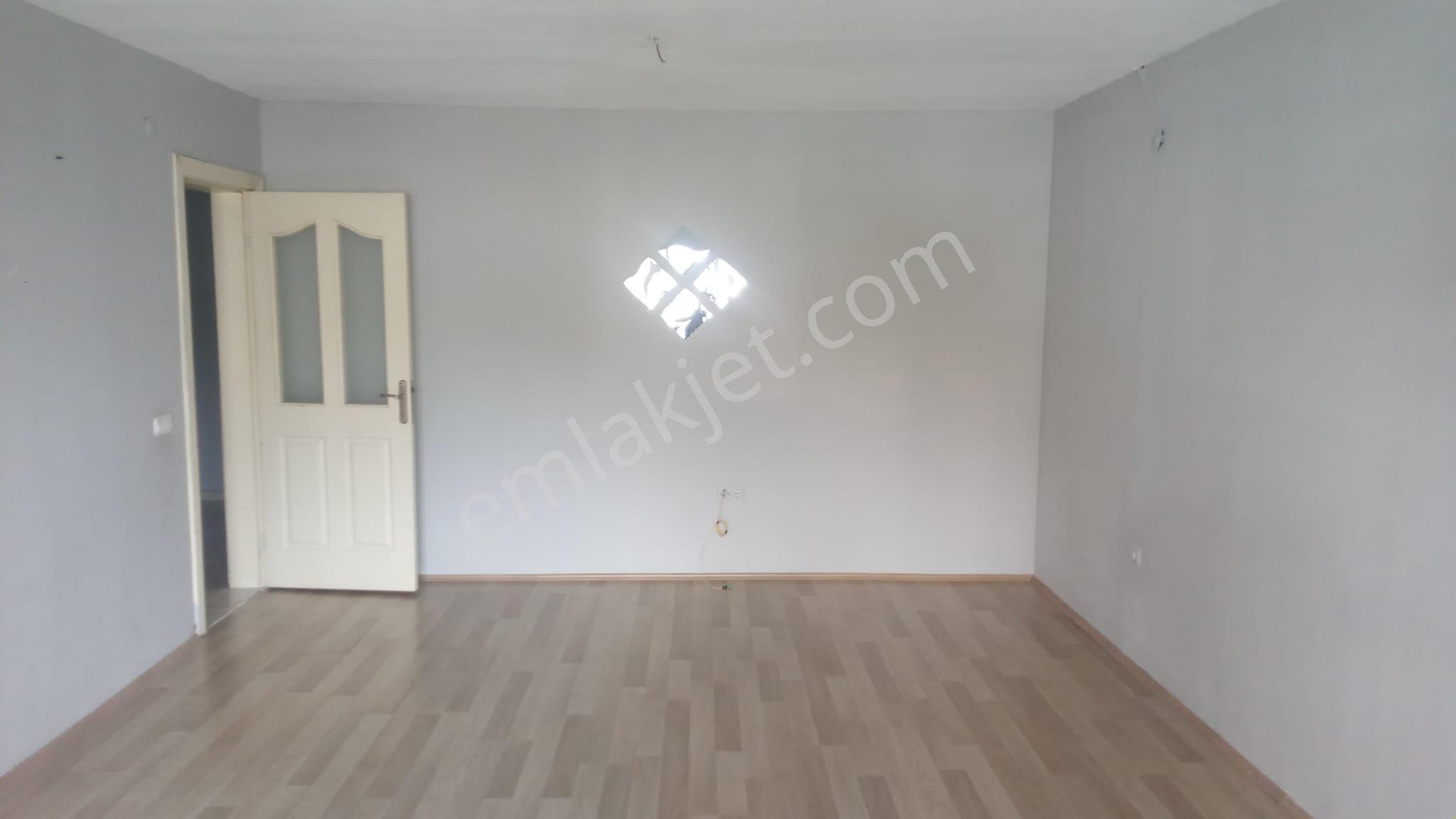 Damla Emlaktan İşhan Tokide Kiralık 3+1 Daire - Görsel 15